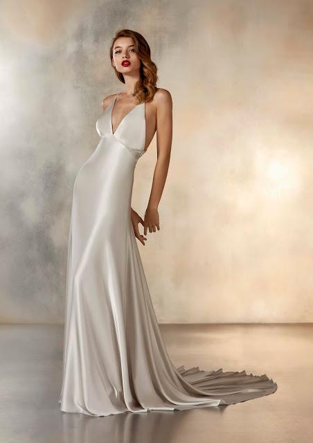 El brillo de la luz de las estrellas inspira la nueva colección de Atelier Pronovias 2020