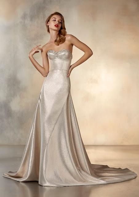 El brillo de la luz de las estrellas inspira la nueva colección de Atelier Pronovias 2020