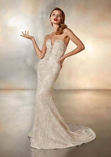 El brillo de la luz de las estrellas inspira la nueva colección de Atelier Pronovias 2020