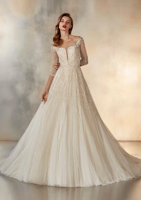 El brillo de la luz de las estrellas inspira la nueva colección de Atelier Pronovias 2020