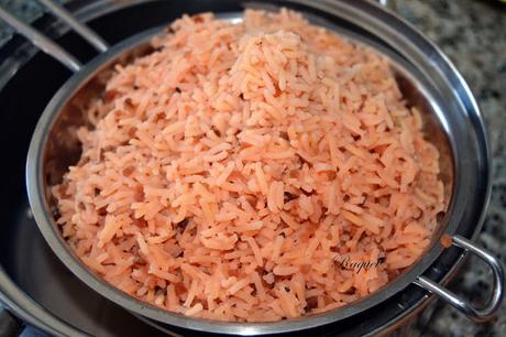 Arroz rosa con sepia a la plancha