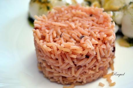 Arroz rosa con sepia a la plancha