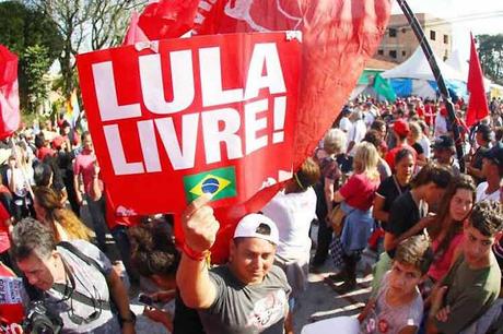 Movilización el 7 de abril en Brasil a año de prisión de Lula