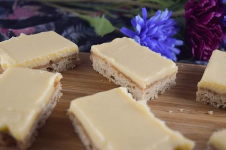 Cuadraditos de Lemon Curd Cuadraditos de Lemon Curd