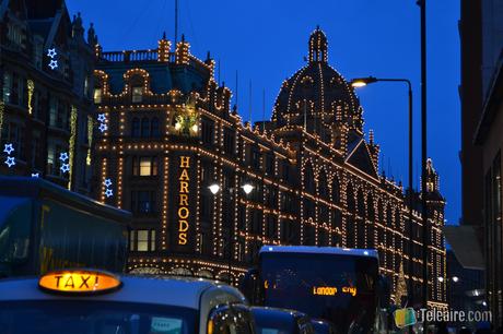 La iluminación de Harrods es sencilla si se compara con el interior de estos grandes almacenes