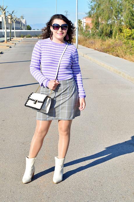 Cómo combinar un jersey lila Cómo combinar un jersey lila