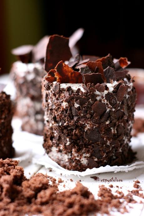 Pastelitos selva negra