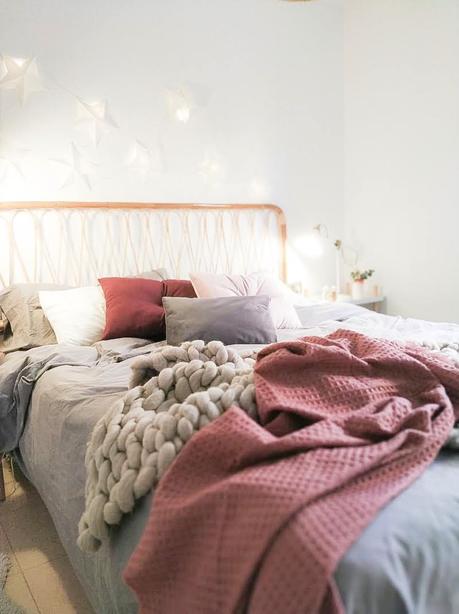 My nordic style: Mi dormitorio gris, rosa y burdeos