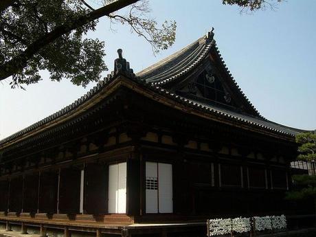▷ Qué informar en Kioto: visitas imprescindibles en una ciudad de 1.000 El-templo-Sanjusangen-do-de-Kioto ▷ Qué informar en Kioto: visitas imprescindibles en una ciudad de 1.000