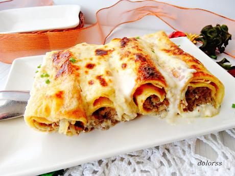 Canelones de creps  con  setas y bechamel de foie micuit