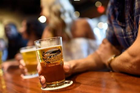 appalachian-Brewery-Gettysburg-PA ▷ Comente sobre 10 cosas que hacer en Gettysburg, PA para inspirar y educar a través de 10 Encantadoras vacaciones de Disney de las que casi no se oye nada (¡pero debería hacerlo!)
