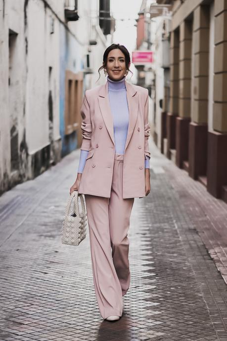 Tendencias Primavera - Traje de dos piezas y video de looks casuales