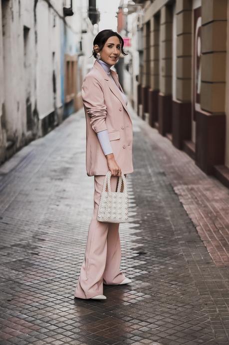 Tendencias Primavera - Traje de dos piezas y video de looks casuales Tendencias Primavera - Traje de dos piezas y video de looks casuales