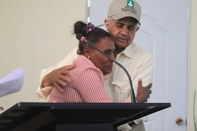 Ministro de Agricultura Osmar Benitez visita Neiba y anuncia aprobación proyectos.