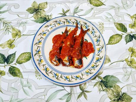 Sardinas con tomate
