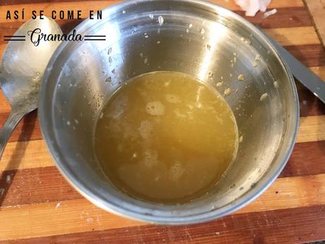 Pechuga con cebollitas y pasas Pechuga con cebollitas y pasas