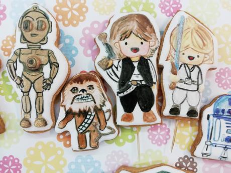 TARTA STAR WARS CON GALLETAS TARTA STAR WARS CON GALLETAS
