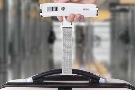 most-useful-travel-gadgets-scales-1024x683 ▷ Los gadgets de viaje más útiles de 2019