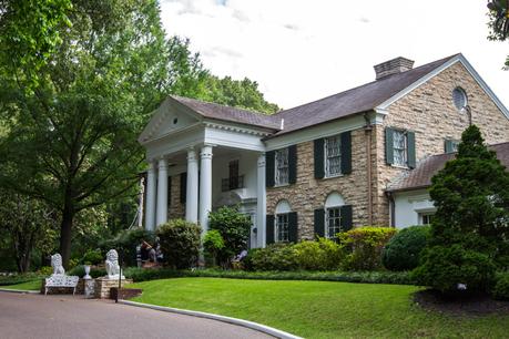 graceland-memphis-12 ▷ Comente sobre los 4 mejores lugares para visitar en Tennessee (y un itinerario para cada lugar) por Cómo Tennessee puede ser el mejor destino para unas vacaciones | Guía local de los Estados Unidos