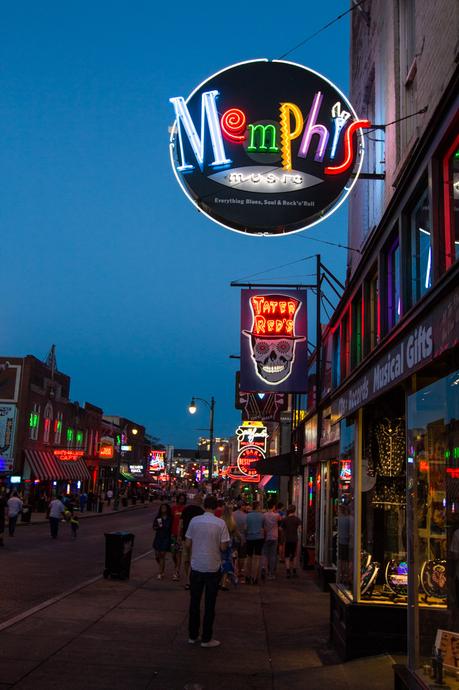 beale-street-memphis-5 ▷ Comente sobre los 4 mejores lugares para visitar en Tennessee (y un itinerario para cada lugar) por Cómo Tennessee puede ser el mejor destino para unas vacaciones | Guía local de los Estados Unidos