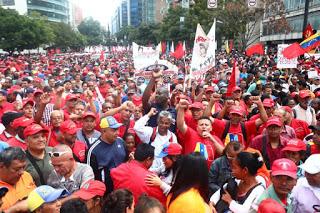 Miles de venezolanos marchan en repudio a injusticia de EE.UU