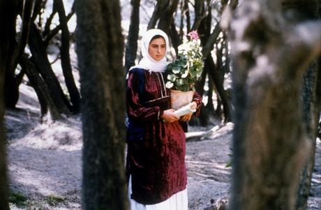 A TRAVÉS DE LOS OLIVOS - Abbas Kiarostami V.O.S.E.