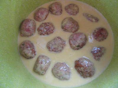 Albóndigas en salsa de piñones olla GM