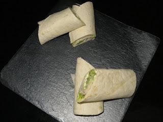 WRAP DE PAVO Y AGUACATE