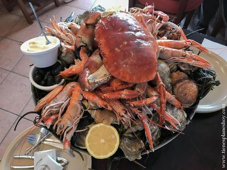 Comer en Cancale ostras marisco viaje Bretaña mariscada