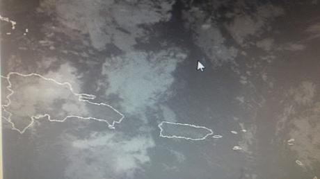 ONAMET pronostica lluvias a causa de vaguada.