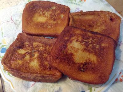 POOR KNIGHTS OF WINDSOR (TORRIJAS CON VINO DULCE Y MERMELADA DE NARANJA) POOR KNIGHTS OF WINDSOR (TORRIJAS CON VINO DULCE Y MERMELADA DE NARANJA)