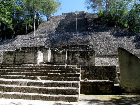 Tras las huellas de Calakmul