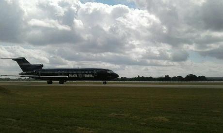 Llegan cubanos deportados de México, una historia de peligros.