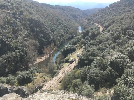 Senda de los Canteros. De Ponferrada a San Miguel de las Dueñas por la ribera del Boeza