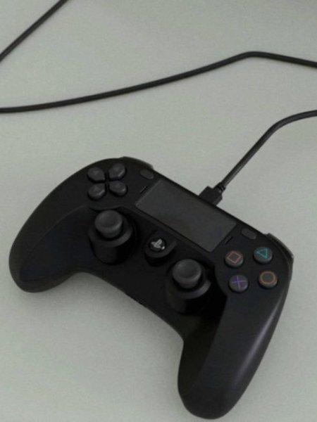 [Rumor] Filtradas imágenes del posible mando de PlayStation 5