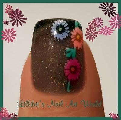 Esmalte térmico-holográfico de Born Pretty Store con flores Esmalte térmico-holográfico de Born Pretty Store con flores