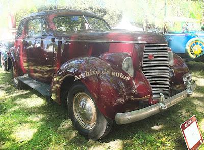 Studebaker State Commander de 1938