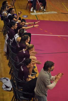 Galería de emociones del Bàsquet Femení Sant Adrià-Ensino