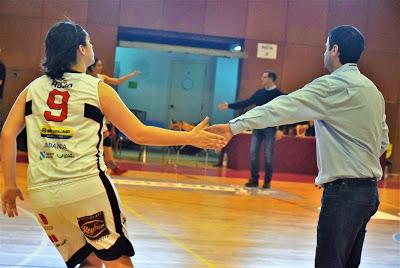 Galería de emociones del Bàsquet Femení Sant Adrià-Ensino