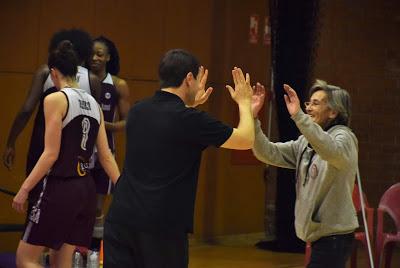 Galería de emociones del Bàsquet Femení Sant Adrià-Ensino