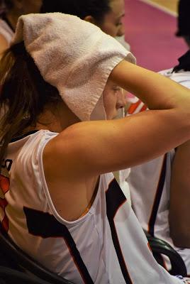 Galería de emociones del Bàsquet Femení Sant Adrià-Ensino