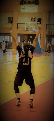 Galería de emociones del Bàsquet Femení Sant Adrià-Ensino