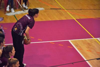 Galería de emociones del Bàsquet Femení Sant Adrià-Ensino