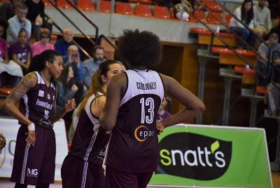 Galería de emociones del Bàsquet Femení Sant Adrià-Ensino