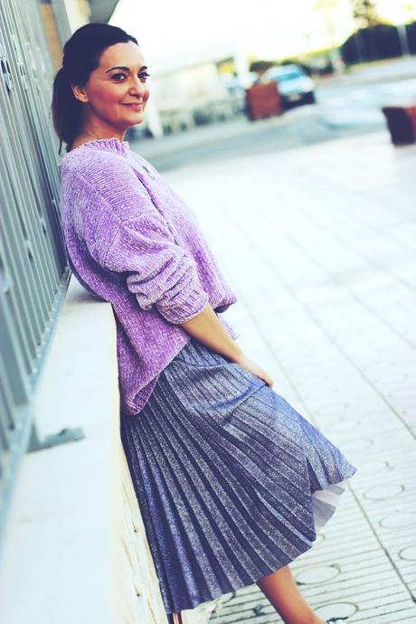 Cómo combinar una falda de purpurina Cómo combinar una falda de purpurina