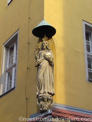 Poznan; la cuna de la nación Polaca Poznan; la cuna de la nación Polaca