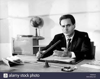 BARRERA, LA (España, 1965) Vida Normal