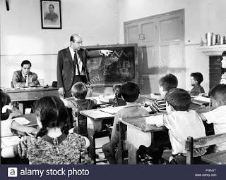 BARRERA, LA (España, 1965) Vida Normal