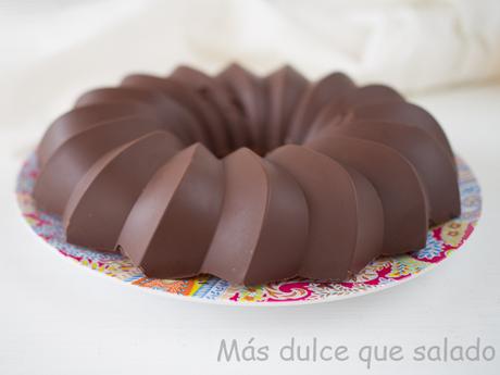 Como hacer una cobertura de chocolate perfecta para tus bizcochos