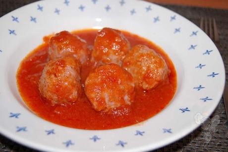 Albondigas con tomate en olla lenta